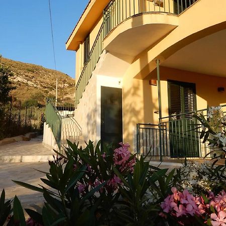Ravishing Villa In Realmonte With Private Swimming Pool Exteriér fotografie