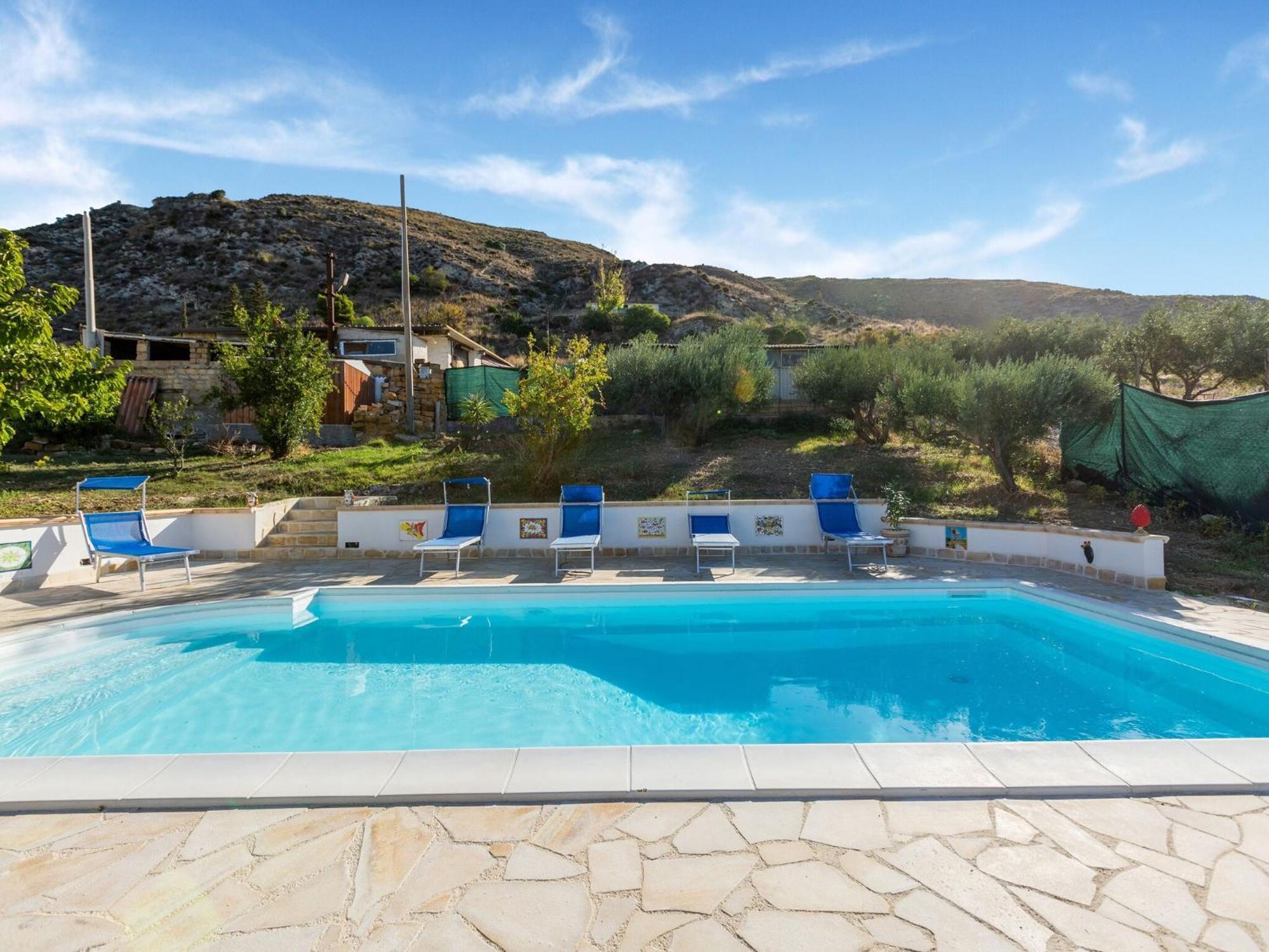 Ravishing Villa In Realmonte With Private Swimming Pool Exteriér fotografie