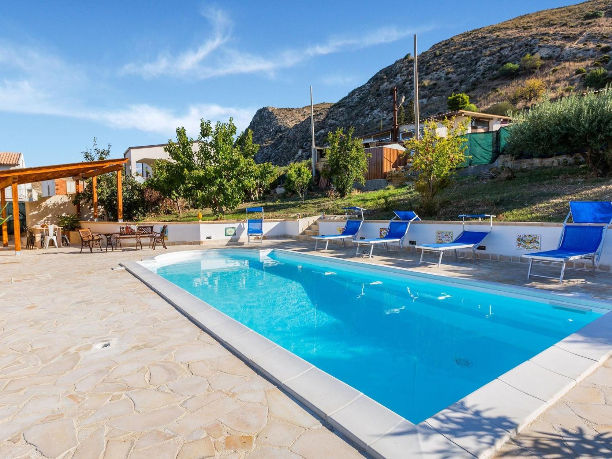 Ravishing Villa In Realmonte With Private Swimming Pool Exteriér fotografie
